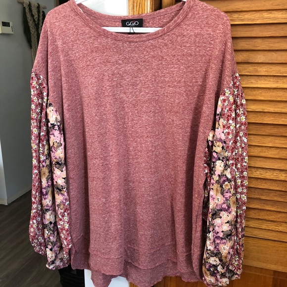 Pink Long Sleeved Top with Floral Sleeves - Picture 2 of 4